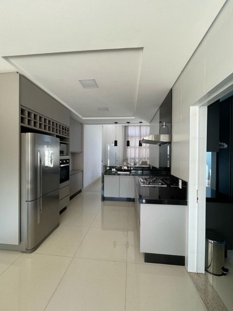 Casa, 3 quartos, 330 m² - Foto 18