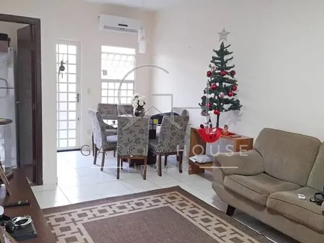 Casa com 202m² 2 quartos e 1 banheiro, à venda, no bairro Jardim Ouro Branco em Ribeirão Preto