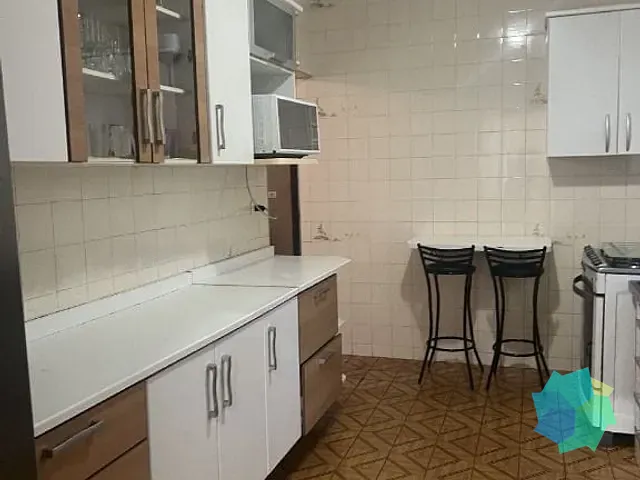 Casa com 250m² 3 quartos e 2 banheiros, à venda, no bairro Vila Romão em Salto