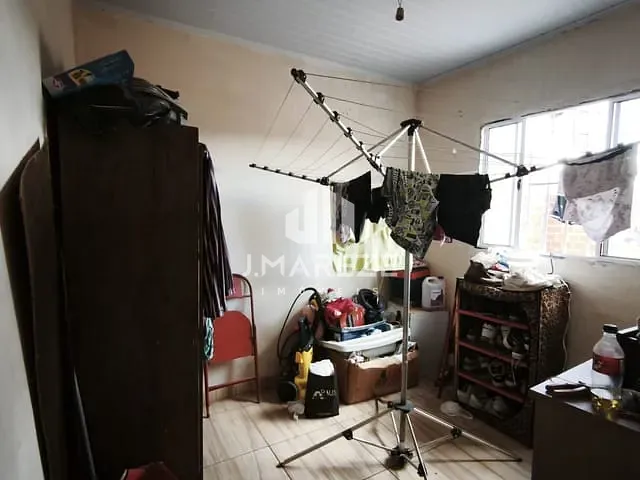 Casa 3 quartos e 2 banheiros, à venda, no bairro Jardim Primavera em Apucarana