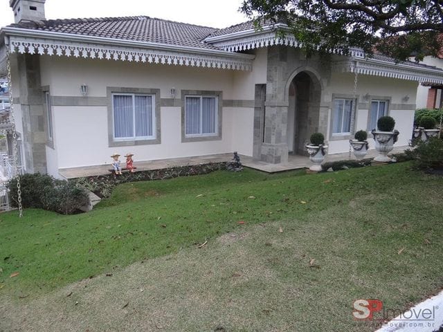 Casa 4 quartos e 7 banheiros, à venda, no bairro Roseira em Mairiporã
