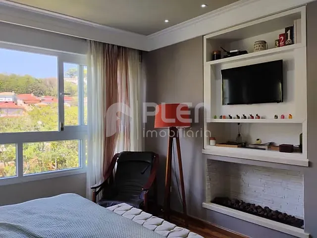 Casa com 380m² 3 quartos e 6 banheiros, à venda, no bairro Vila Santos em São Paulo