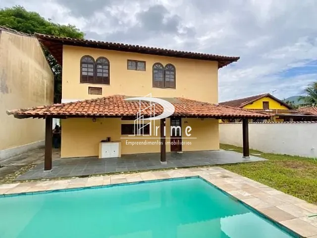 Casa com 450m² 3 quartos e 3 banheiros, à venda, no bairro Serra Grande em Niterói
