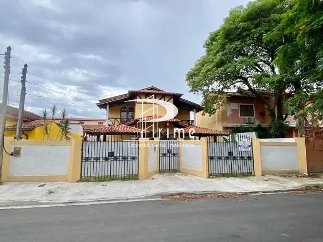 Casa com 450m² 3 quartos e 3 banheiros, à venda, no bairro Serra Grande em Niterói