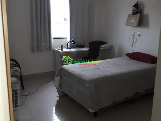 Casa com 444m² 5 quartos e 3 banheiros, à venda, no bairro Ininga em Teresina