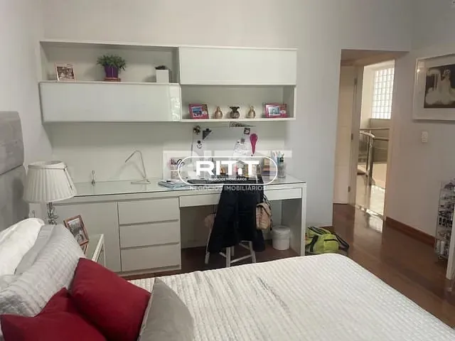 Casa com 627m² 4 quartos e 1 banheiro, à venda, no bairro Loteamento Residencial Barão do Café em Campinas