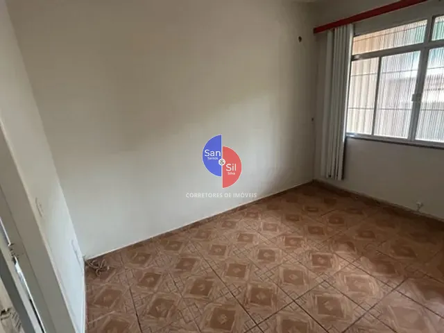 Casa com 360m² 5 quartos e 2 banheiros, à venda, no bairro Praia do Imperador (Praia de Mauá) em Magé