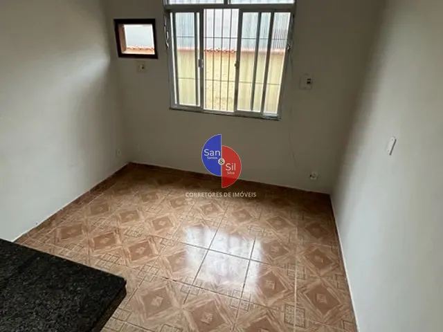 Casa com 360m² 5 quartos e 2 banheiros, à venda, no bairro Praia do Imperador (Praia de Mauá) em Magé