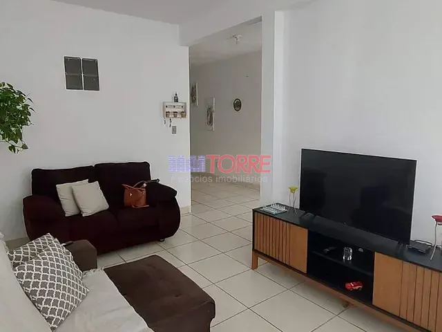 Casa 6 quartos e 2 banheiros, à venda, no bairro Pontal em Ilhéus