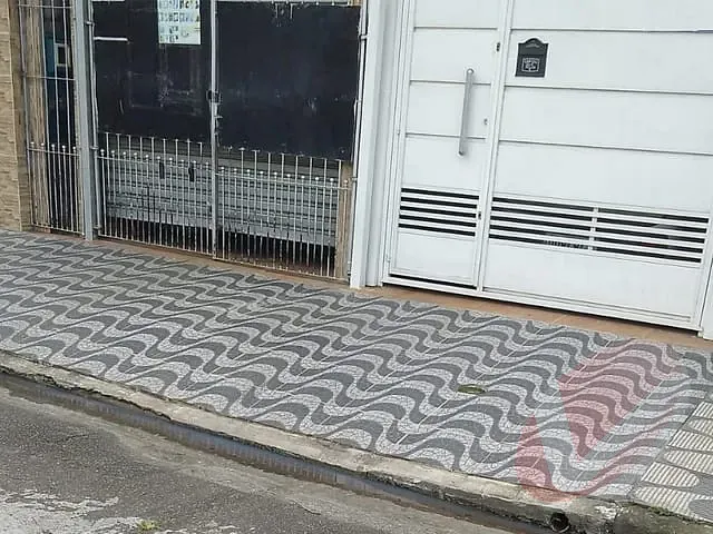 Casa com 125m² 2 quartos e 2 banheiros, à venda, no bairro Caiçara em Praia Grande