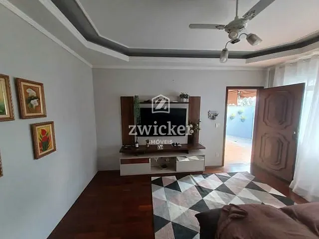 Casa com 364m² 3 quartos e 2 banheiros, à venda, no bairro Vila São João da Boa Vista em Bauru