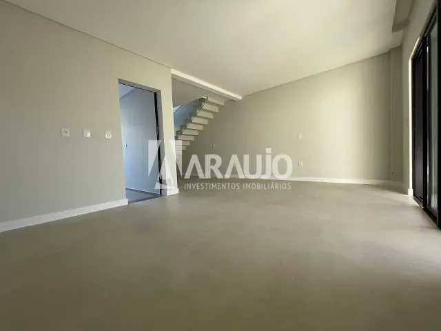 Casa com 158m² 3 quartos e 2 banheiros, à venda, no bairro São Vicente em Itajaí