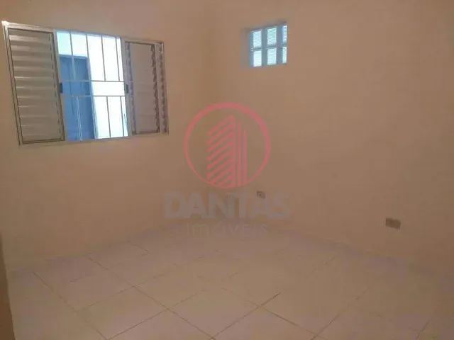 Casa 1 quarto e 1 banheiro, para alugar, no bairro Veloso em Osasco