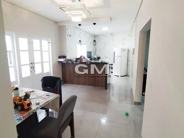 Casa com 216m² 3 quartos e 3 banheiros, à venda, no bairro Alto do Ipiranga em Ribeirão Preto