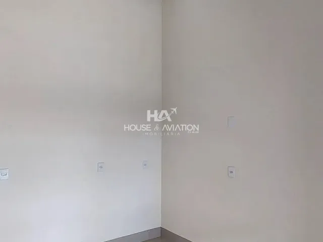 Casa com 130m² 2 quartos e 2 banheiros, à venda, no bairro Da Vitória em Goiânia