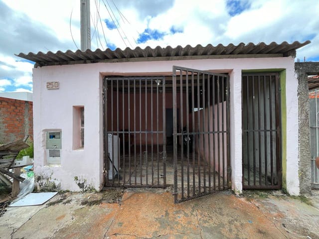 Casa com 125m² 2 quartos e 1 banheiro, à venda, no bairro Loteamento Residencial Novo Mundo em Campinas