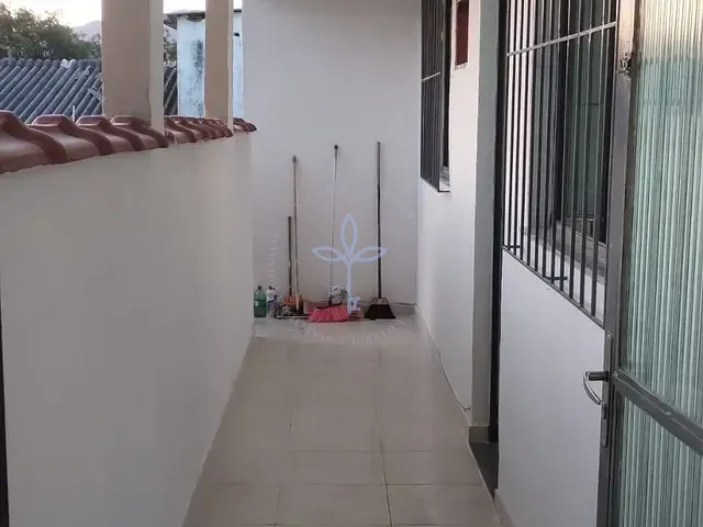 Casa com 57m² 1 quarto e 1 banheiro, para alugar, no bairro Senador Camará em Rio de Janeiro