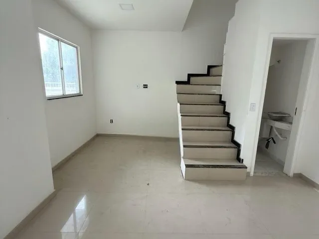 Casa com 75m² 3 quartos e 2 banheiros, à venda, no bairro Jardim Sulacap em Rio de Janeiro