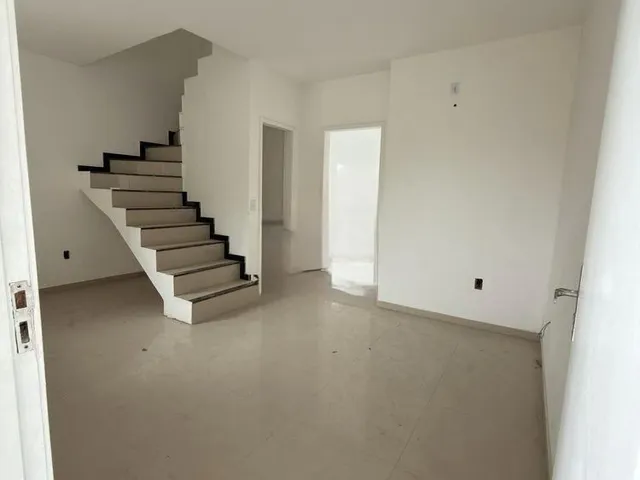 Casa com 75m² 3 quartos e 2 banheiros, à venda, no bairro Jardim Sulacap em Rio de Janeiro