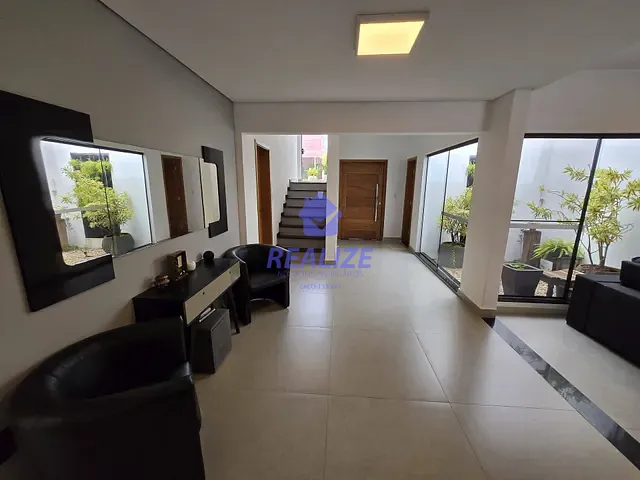 Casa com 576m² 3 quartos e 3 banheiros, à venda, no bairro Vila São Judas Thadeu em Botucatu