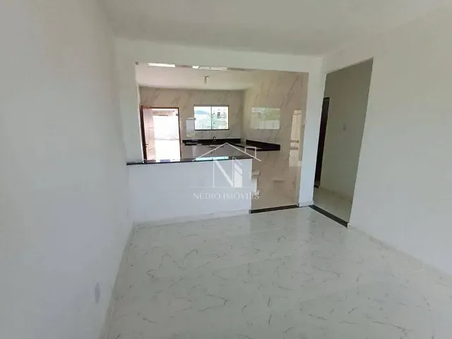 Casa com 360m² 2 quartos e 1 banheiro, à venda, no bairro Jardim Interlagos (Ponta Negra) em Maricá