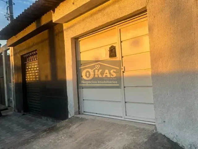 Casa com 300m² 2 quartos e 1 banheiro, à venda, no bairro Jardim Cacique em Suzano
