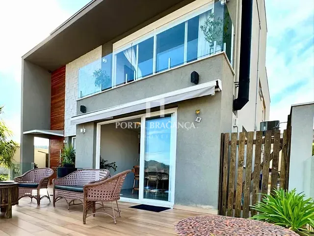 Casa com 420m² 3 quartos e 6 banheiros, para alugar, no bairro Condomínio Vale das Águas em Bragança Paulista