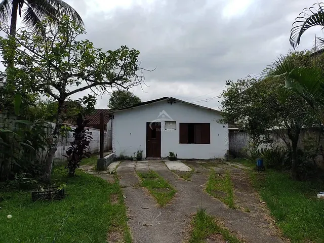 Casa com 400m², à venda, no bairro Boracéia em Bertioga