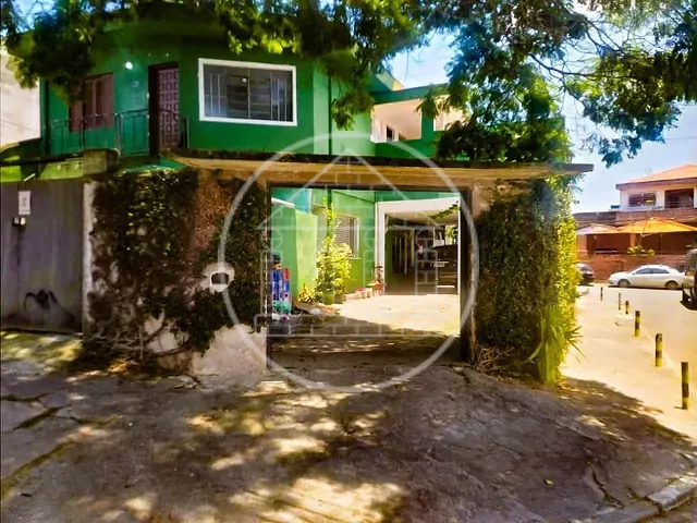 Casa com 330m² 7 quartos e 5 banheiros, à venda, no bairro Jardim Edith em São Paulo