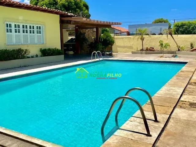 Casa com 780m² 4 quartos e 4 banheiros, à venda, no bairro Ininga em Teresina