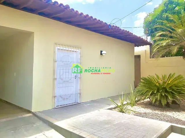 Casa com 780m² 4 quartos e 4 banheiros, à venda, no bairro Ininga em Teresina