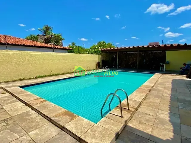 Casa com 780m² 4 quartos e 4 banheiros, à venda, no bairro Ininga em Teresina