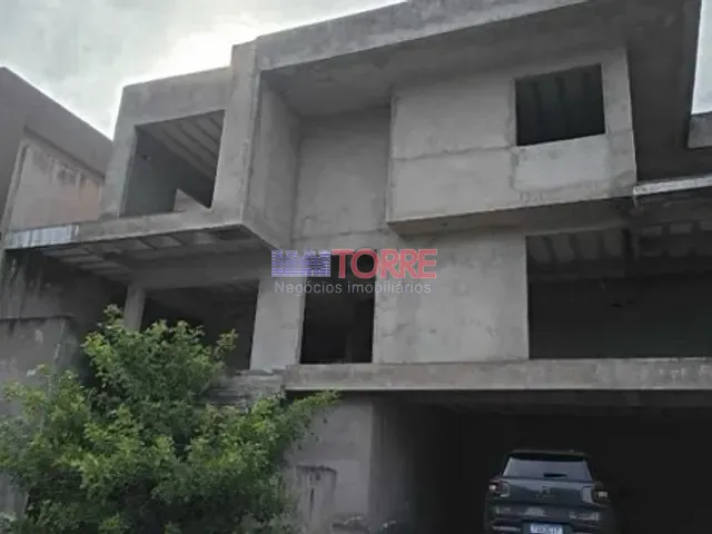 Casa 4 quartos e 4 banheiros, à venda, no bairro Nossa Senhora da Vitória em Ilhéus