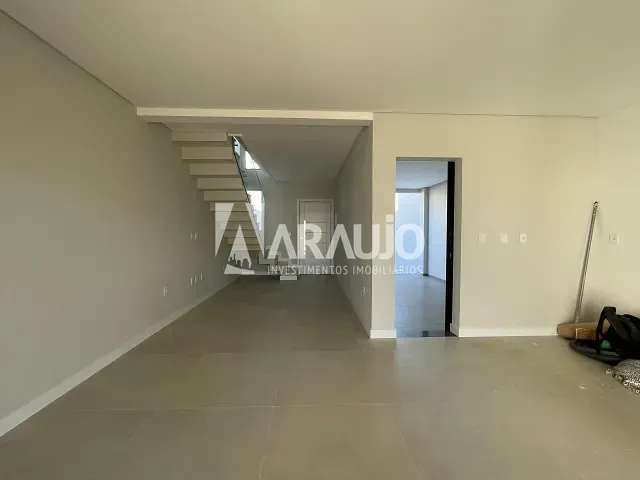 Casa com 161m² 3 quartos e 2 banheiros, à venda, no bairro São Vicente em Itajaí