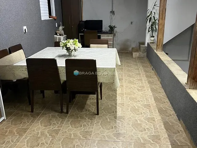 Casa com 360m² 3 quartos e 2 banheiros, à venda, no bairro São Francisco em São José do Rio Preto