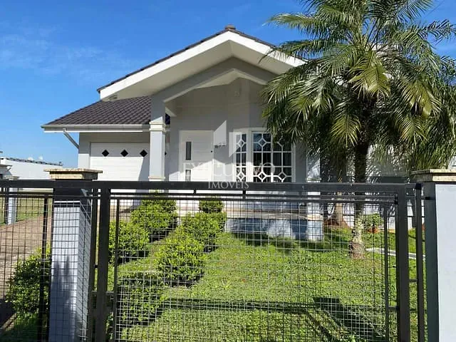 Casa com 360m² 2 quartos e 2 banheiros, à venda, no bairro São Caetano em Arroio do Meio