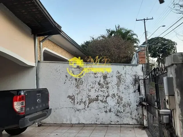 Casa com 360m² 3 quartos e 3 banheiros, à venda, no bairro Parque São Quirino em Campinas