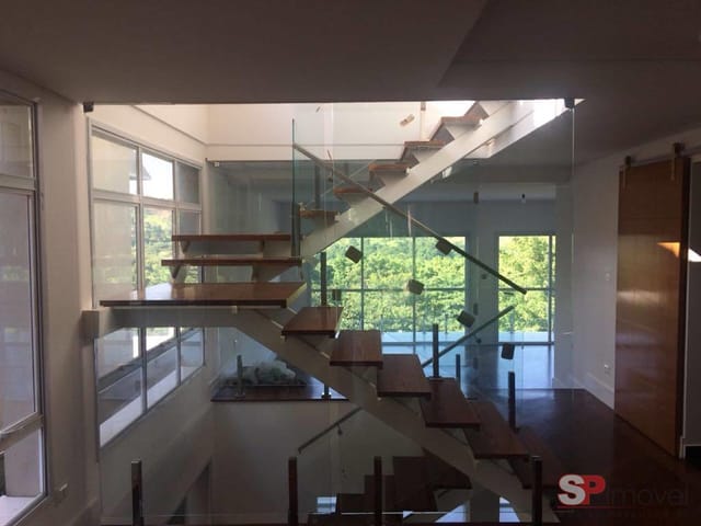 Casa com 384m² 5 quartos e 8 banheiros, à venda, no bairro Alphaville 06 em Santana de Parnaíba