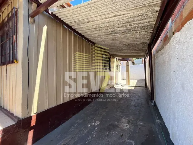 Casa com 300m² 2 quartos e 1 banheiro, à venda, no bairro Vila São João da Boa Vista em Bauru