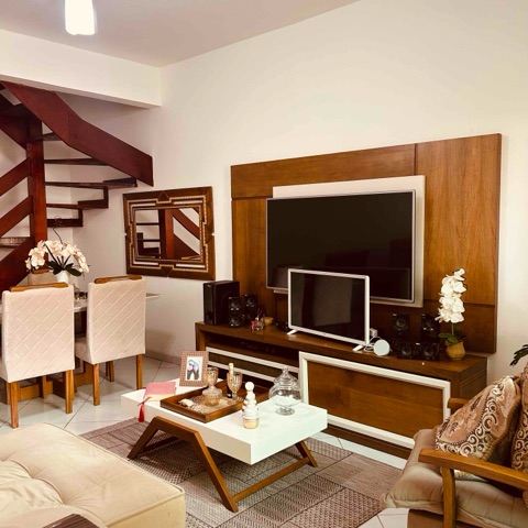 Casa 3 quartos e 2 banheiros, à venda, no bairro Peró em Cabo Frio