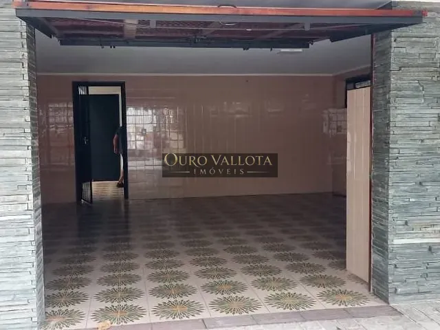 Casa com 300m² 4 quartos e 2 banheiros, à venda, no bairro Vila Lúcia em São Paulo