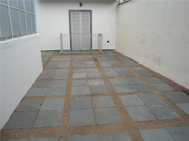 Foto do Casa - Casa com 2 dormitórios para alugar, 64 m² por R$ 815,30/mês - Estados Unidos - Uberaba/MG | ZUCATO IMOBILIARIA LTDA
