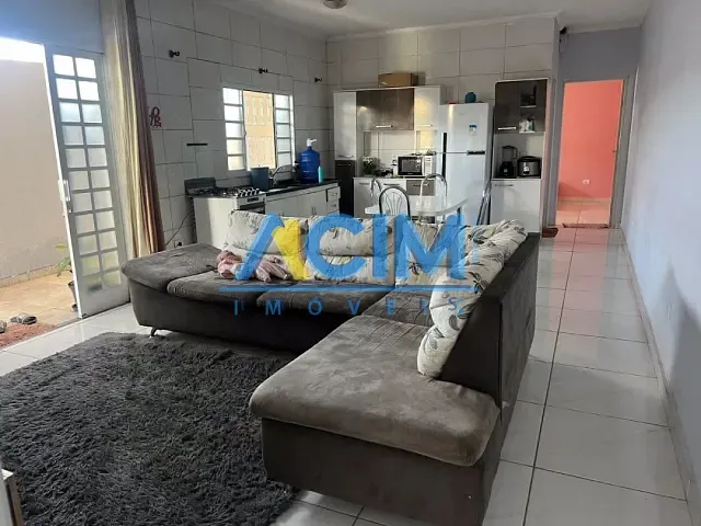 Casa com 150m² 2 quartos e 1 banheiro, à venda, no bairro Vila Primavera em Jaguariúna
