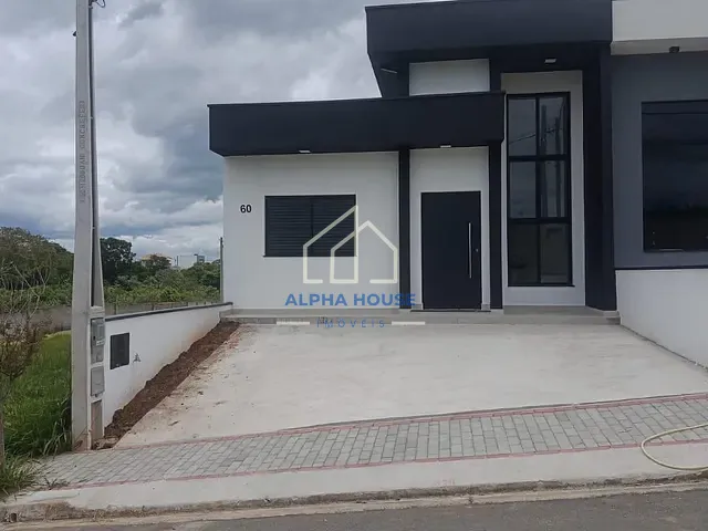 Casa com 175m² 3 quartos e 1 banheiro, à venda, no bairro Residencial e Comercial Bosque da Imperatriz em Pindamonhangaba