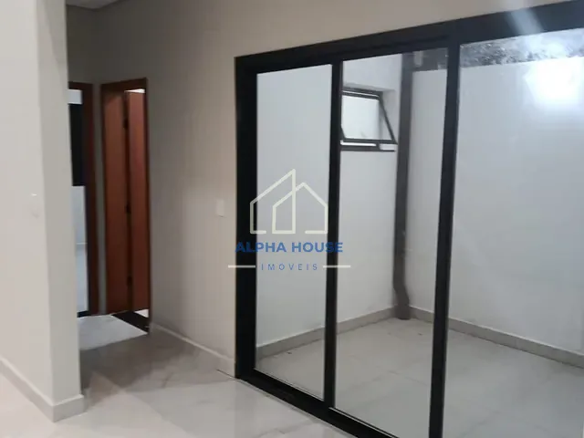 Casa com 175m² 3 quartos e 1 banheiro, à venda, no bairro Residencial e Comercial Bosque da Imperatriz em Pindamonhangaba