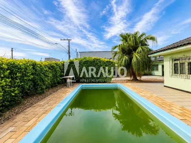 Casa 3 quartos e 2 banheiros, à venda, no bairro Cordeiros em Itajaí
