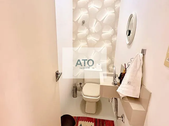 Sobrado 2 quartos e 1 banheiro, à venda, no bairro Areias em Tijucas