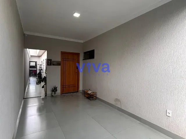 Casa 3 quartos e 2 banheiros, à venda, no bairro Papillon Park em Aparecida de Goiânia