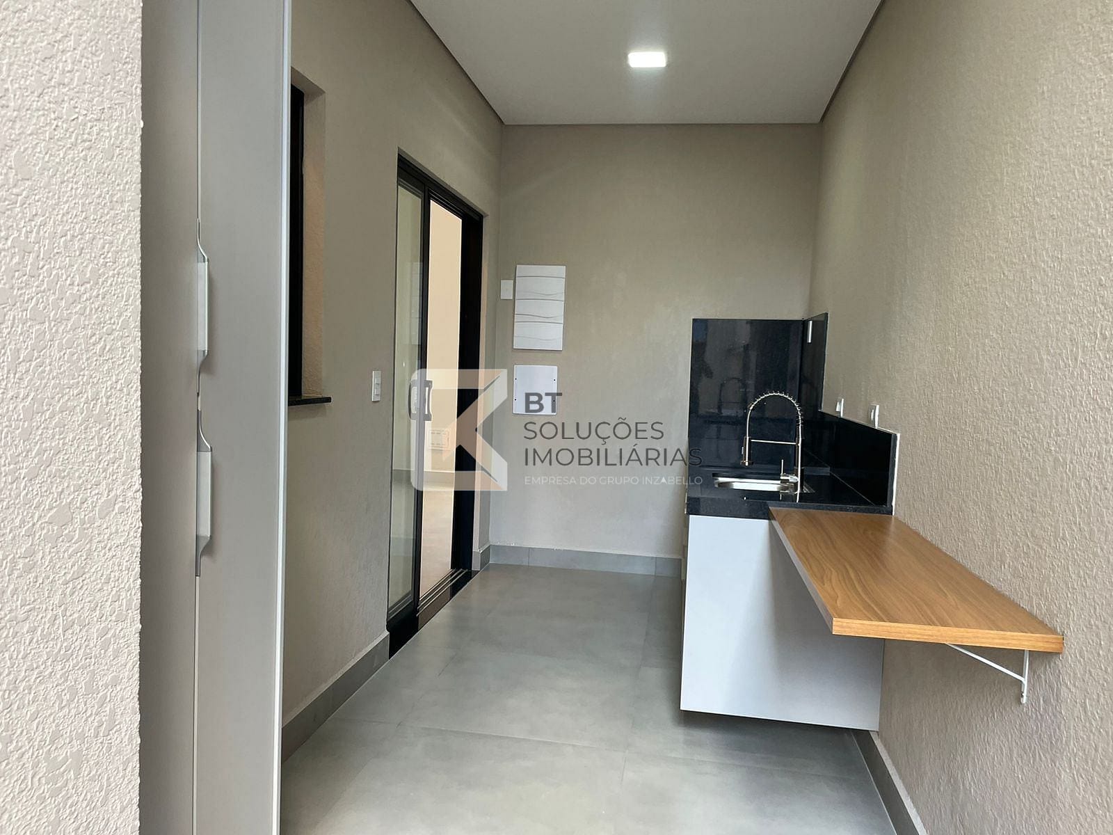 Casa à venda com 3 quartos, 110m² - Foto 17