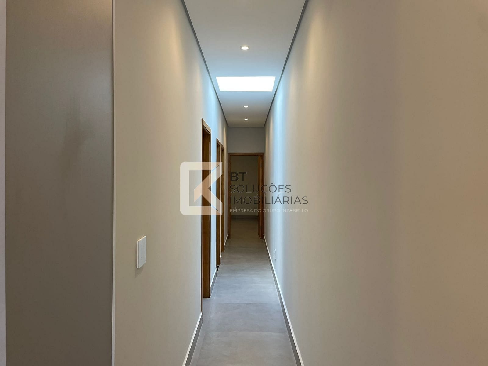 Casa à venda com 3 quartos, 110m² - Foto 7